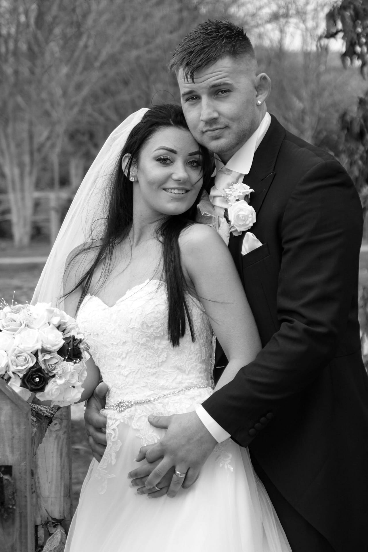 DSC08278bw bride and groom